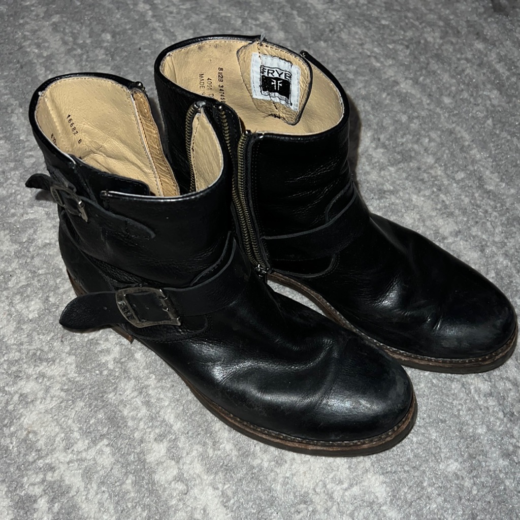 Frye Black Leather Boots With Buckle